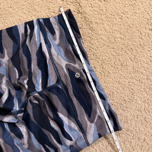 Lululemon Athletica Wunder Under Crop Leggings - Picture 3 of 9